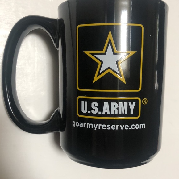 US Go Army Gold Star Black Mug - Picture 3 of 7